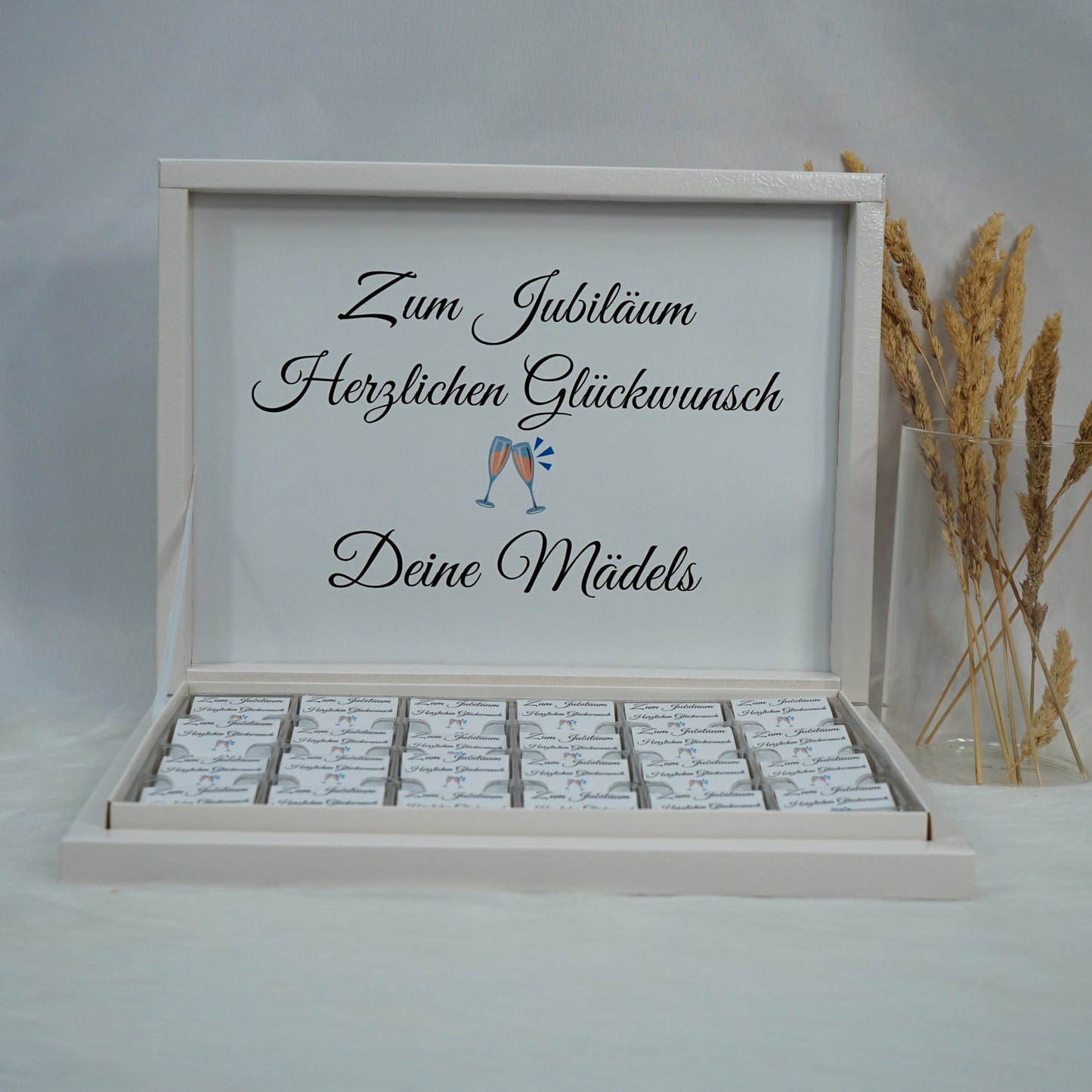 Personalized Chocolate Box - Thank You Motif