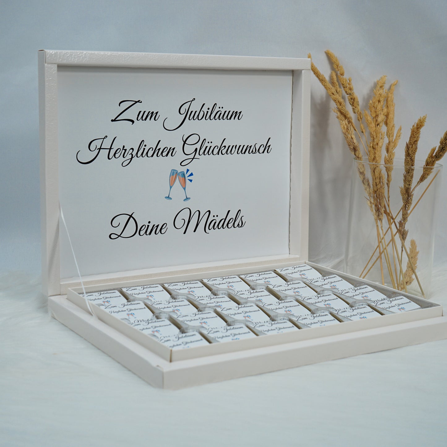 Personalized Chocolate Box - Thank You Motif