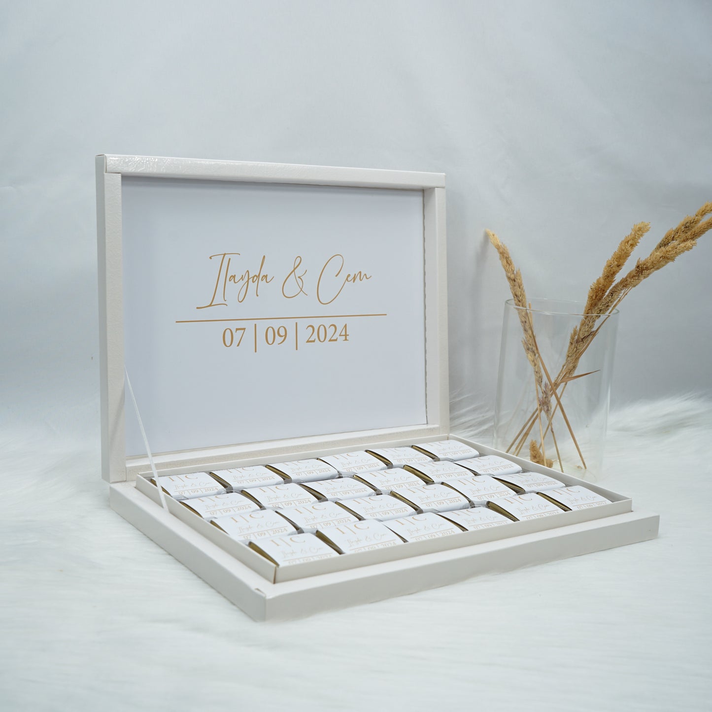 Personalized Chocolate Box - Golden Elegance
