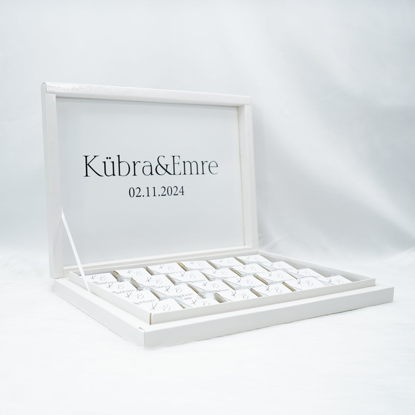 Schokobox Personalisiert - Minimalist Love