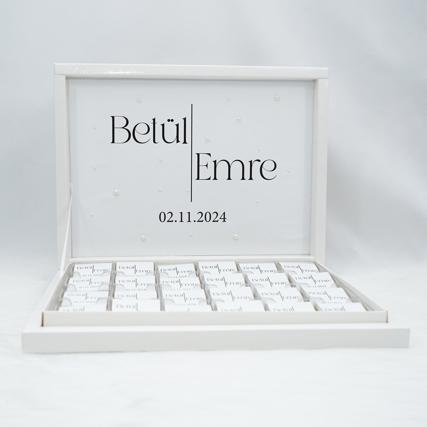 Schokobox Personalisiert - White Pearls