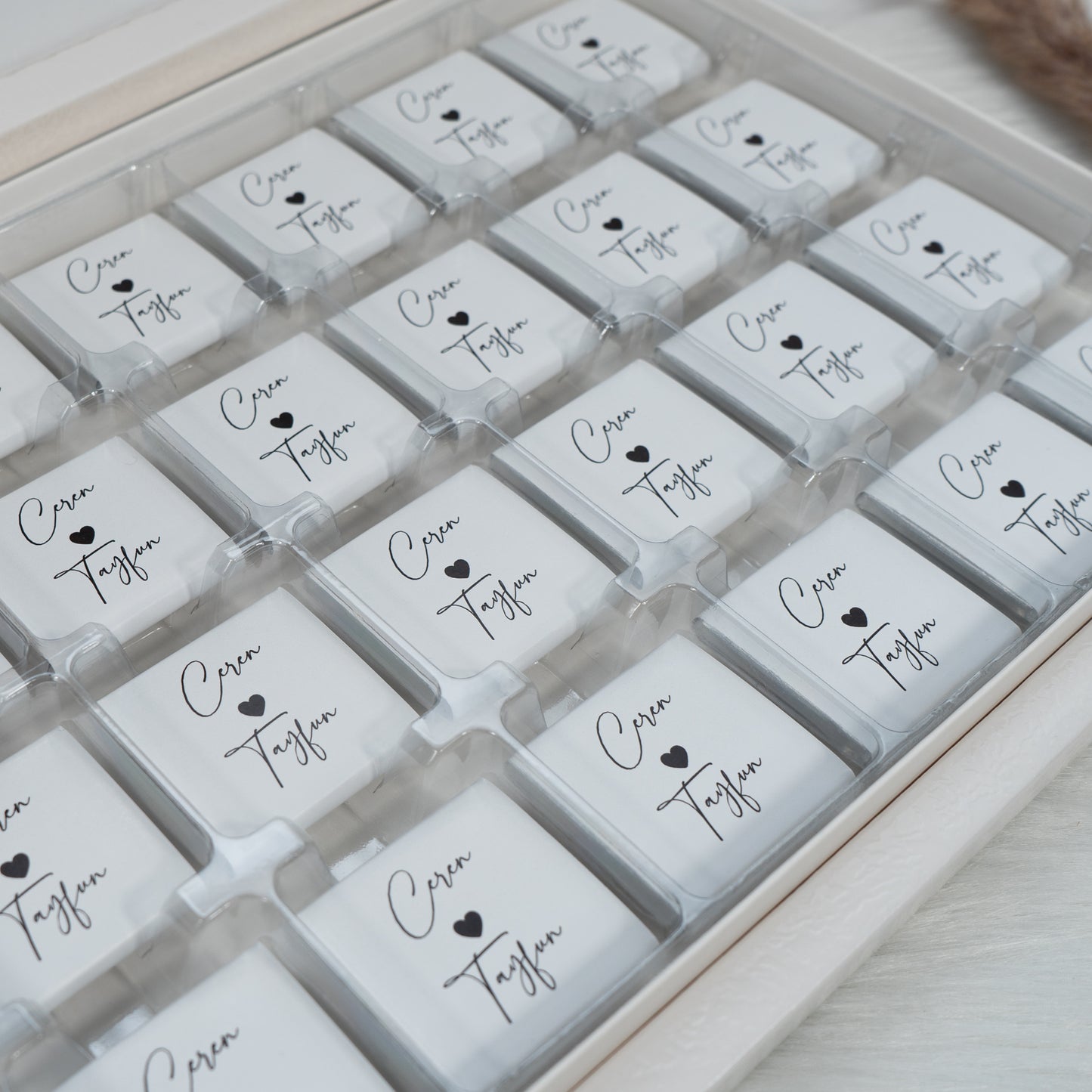 Schokobox Personalisiert - Decent Love Heart