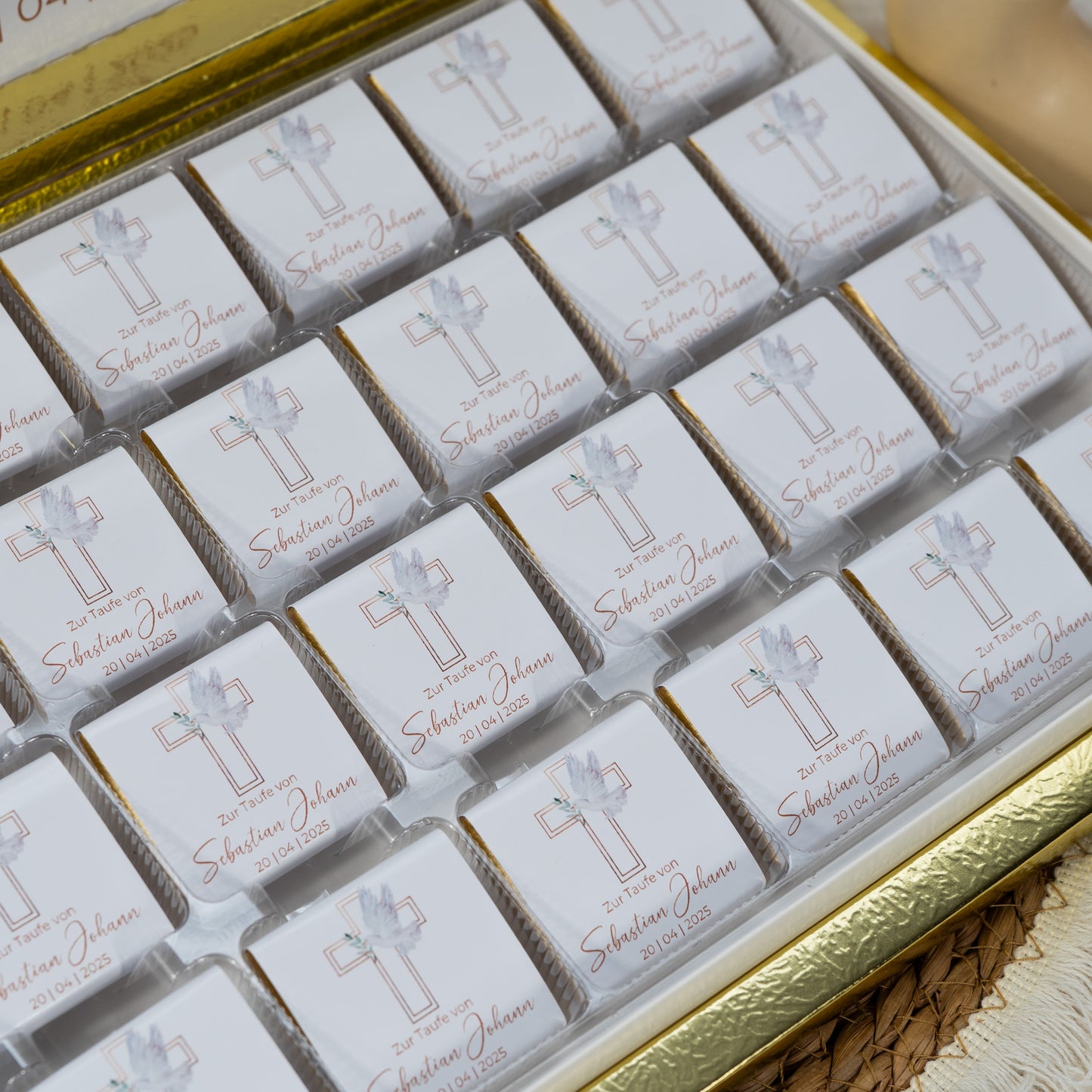 Schokobox Personalisiert - Taufe Goldenes Kreuz