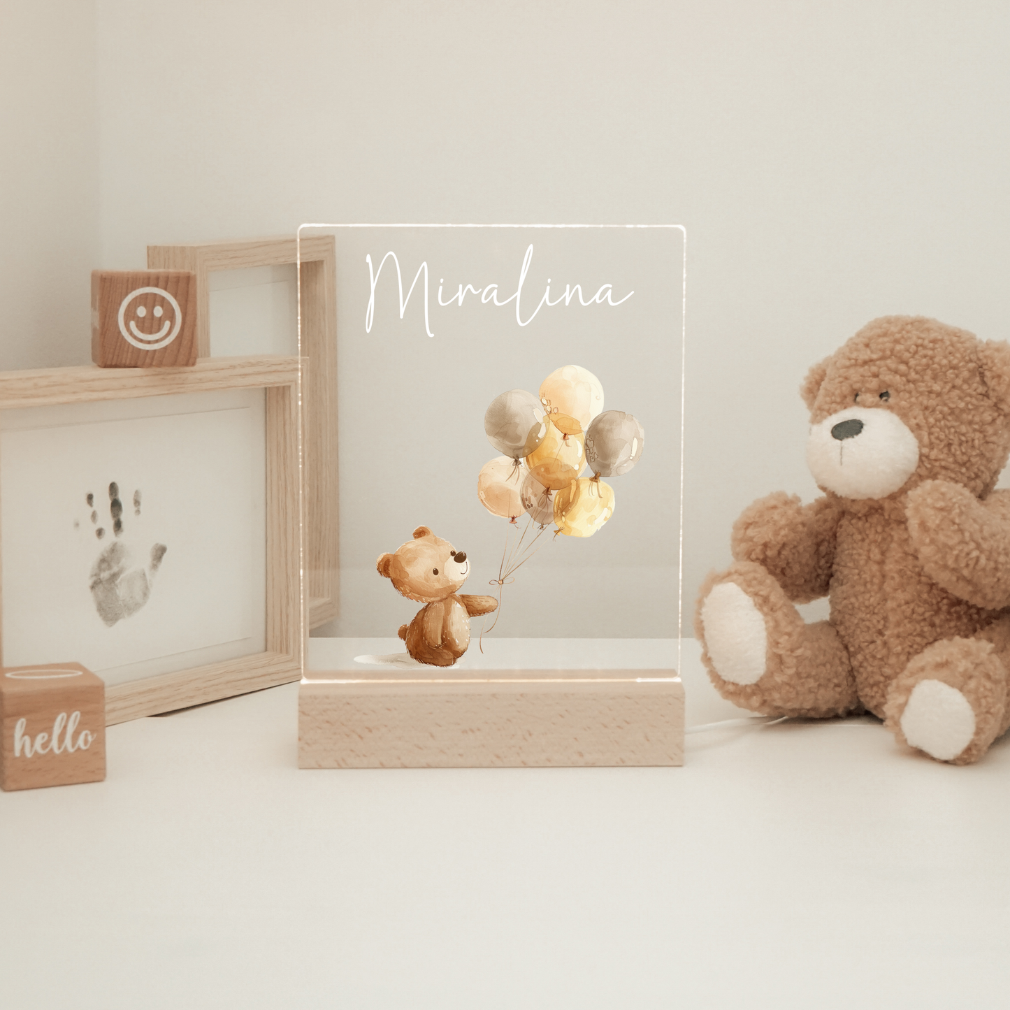 Personalisierte Nachtlampe - Süßer Teddybär & Luftballons