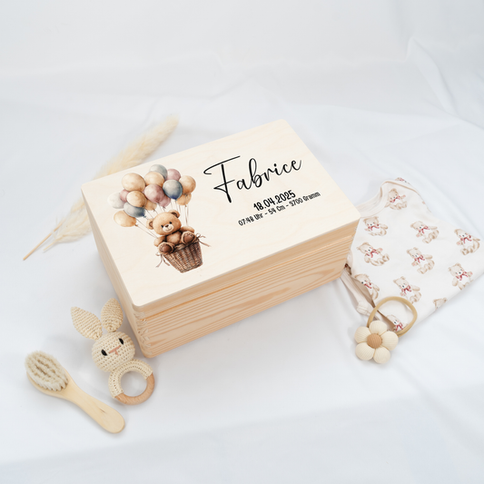 Personalisierte Erinnerungskiste - Teddybär & Bunte Luftballons