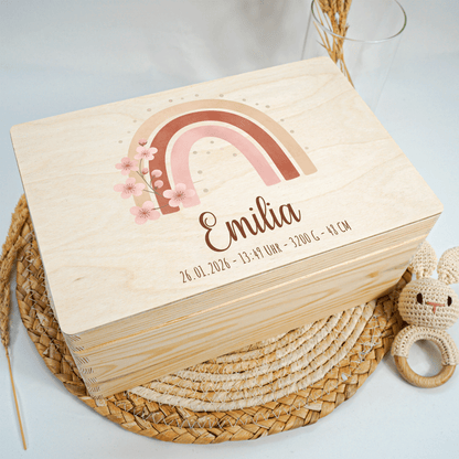 Personalisierte Erinnerungskiste - Boho Regenbogen