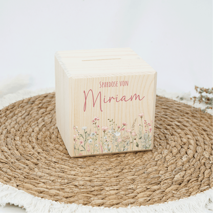 Personalisierte Spardose aus Holz - Blumenmotiv Rosa